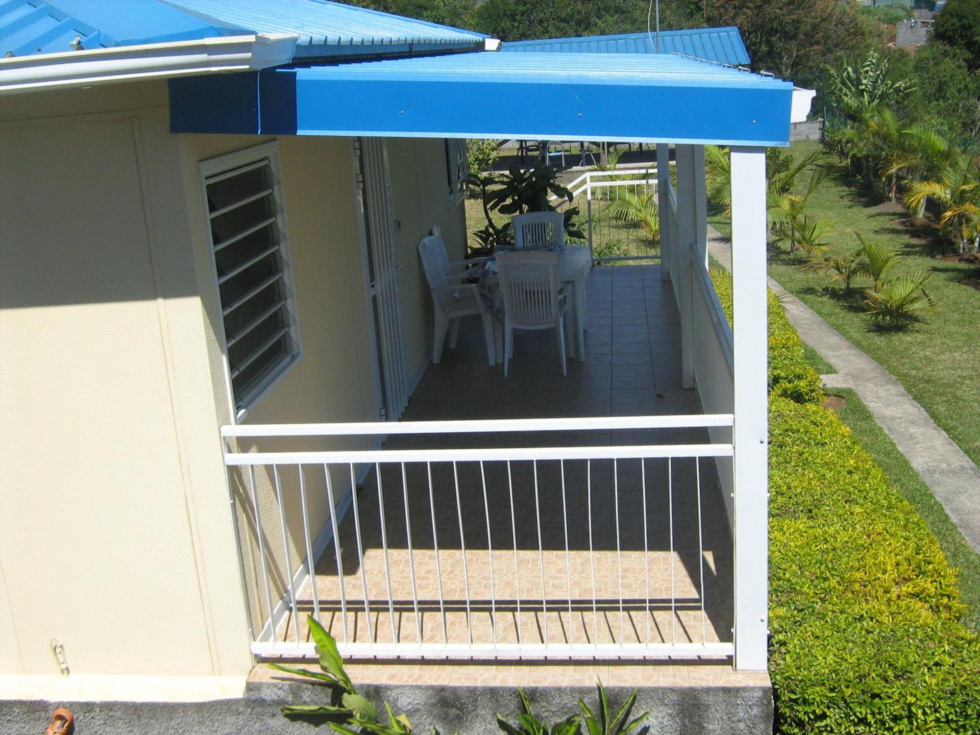 Les Bungalows Du Mont-Auban Sainte-Clotilde Buitenkant foto