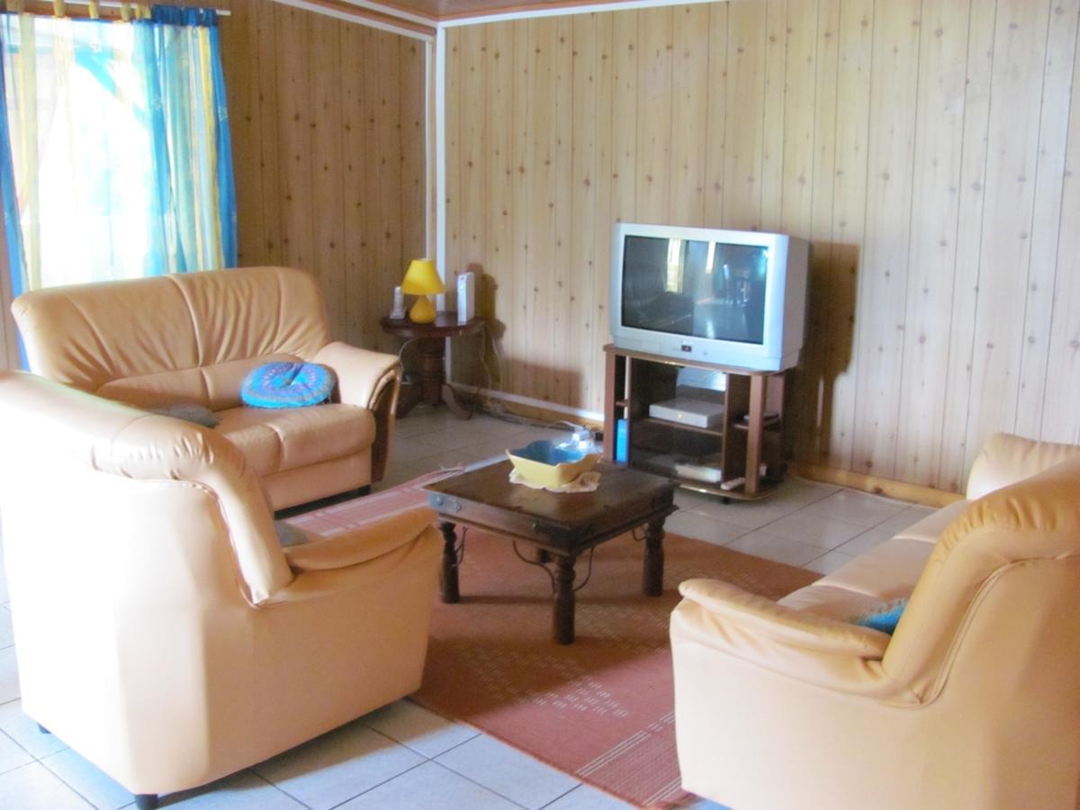 Les Bungalows Du Mont-Auban Sainte-Clotilde Buitenkant foto