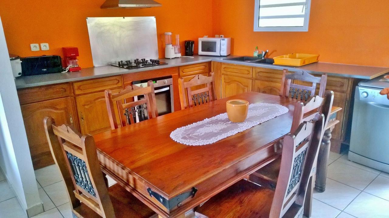 Les Bungalows Du Mont-Auban Sainte-Clotilde Buitenkant foto